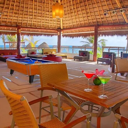 Hidden Beach Resort Au Naturel (Adults Only)